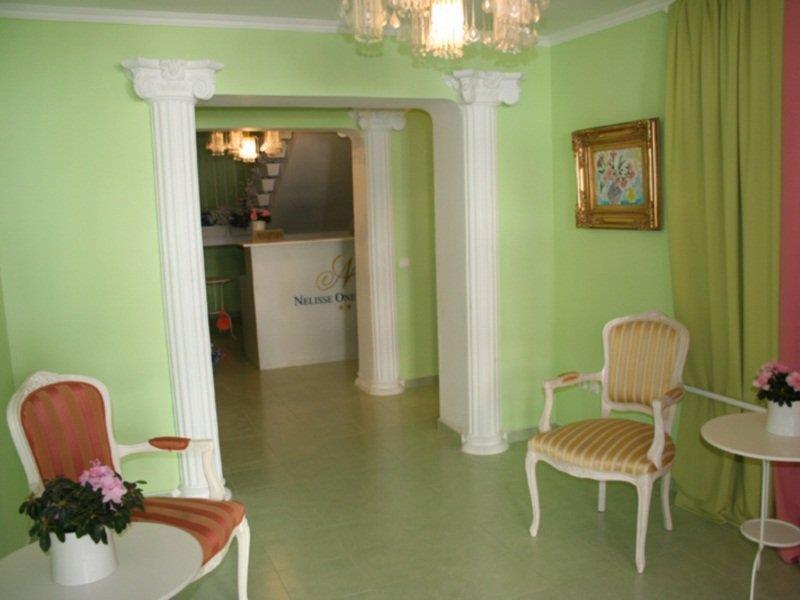 Hotel Nelisse Бухарест Інтер'єр фото